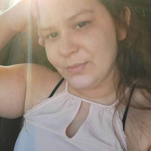 Meet your Posher, Angie - Picture 1 of 1